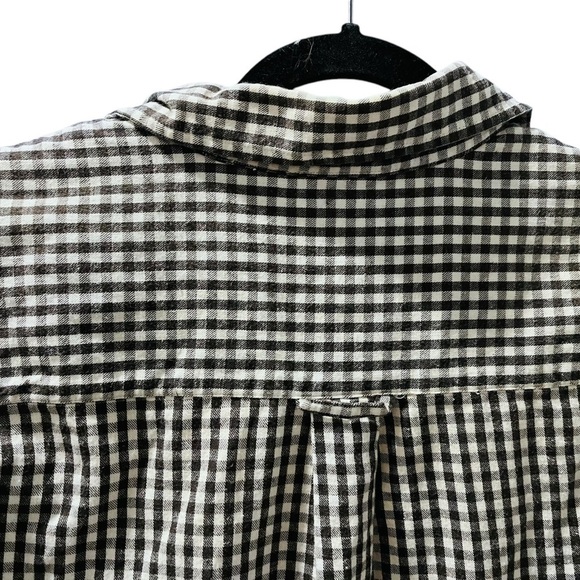 Looney Tunes Vintage 90's Embroidered Button Down Shirt Bugs Bunny Size Large - Picture 7 of 7